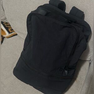 Black LULULEMON backpack